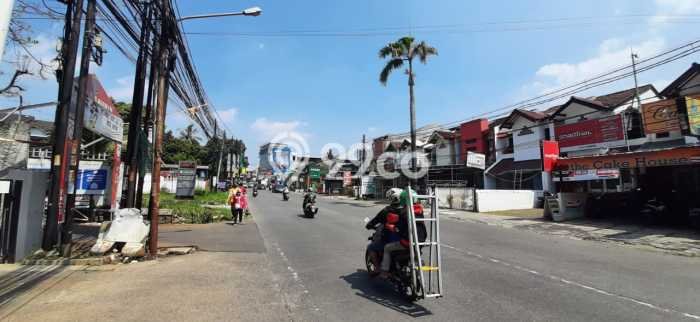 Ruko Dijual di Jakarta Selatan LT 140m2 & LB 133m2 Lokasi Terbaik! Ruko Dijual di Jakarta Selatan LT 140m2 & LB 133m2 Lokasi Terbaik!