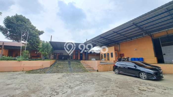 Unit Gudang Dijual di Bekasi LT 4335m2 & LB 2627m2 Unit Gudang Dijual di Bekasi LT 4335m2 & LB 2627m2