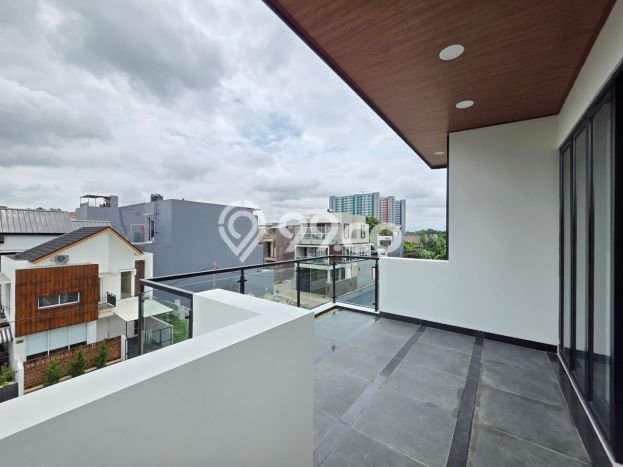 For Sale Rumah Elit Exclusive di Cilandak, Jakarta Selatan For Sale Rumah Elit Exclusive di Cilandak, Jakarta Selatan