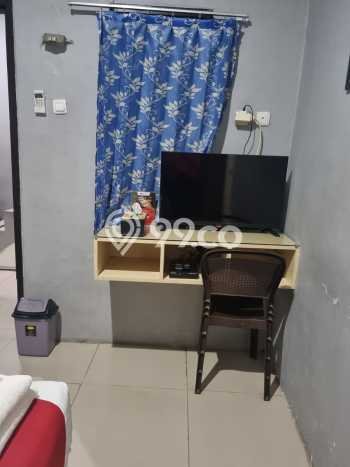 Siap Huni Rumah Mewah 8 Kamar di Pasar Rebo Dekat ke Mana Pun Siap Huni Rumah Mewah 8 Kamar di Pasar Rebo Dekat ke Mana Pun