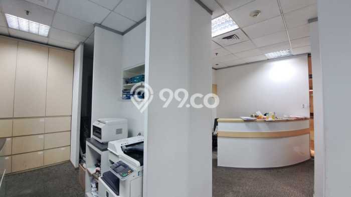 Kantor Dijual di Jakarta Selatan LT 261m2 & LB 261m2 Lokasi Terbaik! Kantor Dijual di Jakarta Selatan LT 261m2 & LB 261m2 Lokasi Terbaik!