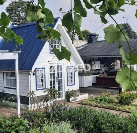 Dijual Vila di Lembang, Ukuran 988m², Posisi Strategis Dijual Vila di Lembang, Ukuran 988m², Posisi Strategis