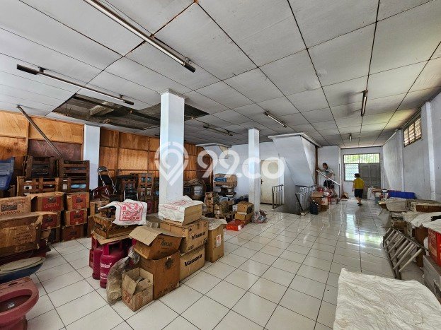 Lokasi Strategis! Dijual Ruko Bisnis di Duren Sawit, Jakarta Timur Kondisi Bagus Lokasi Strategis! Dijual Ruko Bisnis di Duren Sawit, Jakarta Timur Kondisi Bagus