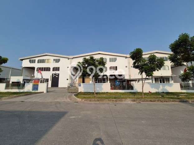 Gudang Bagus Dijual LB 3180m2 Lokasi Strategis Bekasi Area Cocok untuk Berbisnis Gudang Bagus Dijual LB 3180m2 Lokasi Strategis Bekasi Area Cocok untuk Berbisnis