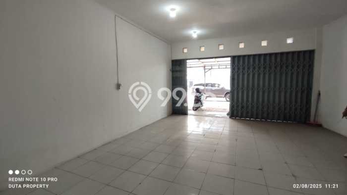 Ruko Dijual di Bandung LT 101m2 & LB 120m2 Lokasi Terbaik! Ruko Dijual di Bandung LT 101m2 & LB 120m2 Lokasi Terbaik!