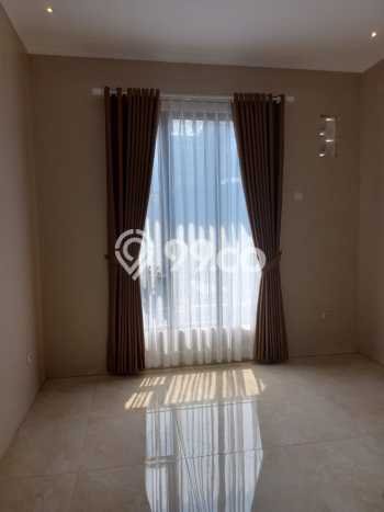 For Sale Rumah 6 Kamar Lokasi Strategis Bagus dan Strategis di Cimahi Utara For Sale Rumah 6 Kamar Lokasi Strategis Bagus dan Strategis di Cimahi Utara