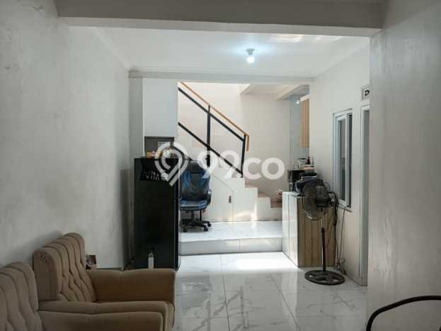 Rumah Strategis Modern Lb 156m2 di Cimahi Selatan, Cimahi Rumah Strategis Modern Lb 156m2 di Cimahi Selatan, Cimahi