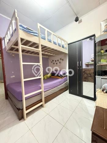 Hunian Mewah LB 170m2 Siap Huni Desain Elegan di Bintaro, Tangerang Selatan Hunian Mewah LB 170m2 Siap Huni Desain Elegan di Bintaro, Tangerang Selatan