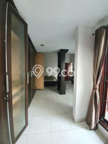 Disewakan! Rumah 5 Kamar Tidur &
5 Kamar Mandi di Bintaro, Tangerang Selatan Disewakan! Rumah 5 Kamar Tidur &
5 Kamar Mandi di Bintaro, Tangerang Selatan