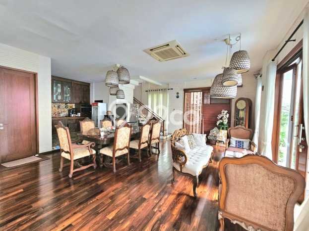 Rumah Elit Modern Tanpa Renovasi di Bintaro Tangerang Selatan Rumah Elit Modern Tanpa Renovasi di Bintaro Tangerang Selatan