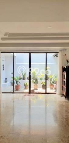 Siap Huni Rumah Minimalis & Modern LB 300m2 di Bintaro Siap Huni Rumah Minimalis & Modern LB 300m2 di Bintaro