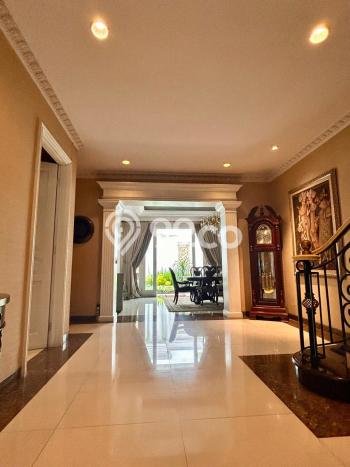 Rumah Elit LB 660m2 Siap Pakai Desain Elegan di Pondok Indah, Jakarta Selatan Rumah Elit LB 660m2 Siap Pakai Desain Elegan di Pondok Indah, Jakarta Selatan