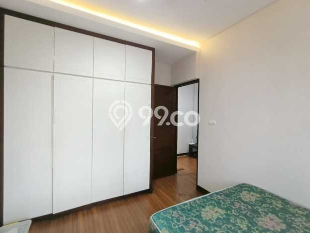 Hunian Elit LB 175m2 Siap Huni Desain Elegan di Bintaro, Tangerang Selatan Hunian Elit LB 175m2 Siap Huni Desain Elegan di Bintaro, Tangerang Selatan