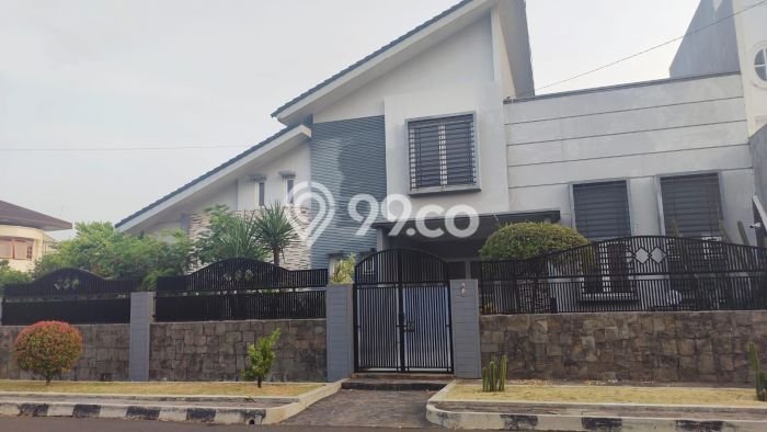 Hunian Mewah LB 700m2 Siap Pakai Desain Elegan di Kayu Putih, Jakarta Timur Hunian Mewah LB 700m2 Siap Pakai Desain Elegan di Kayu Putih, Jakarta Timur