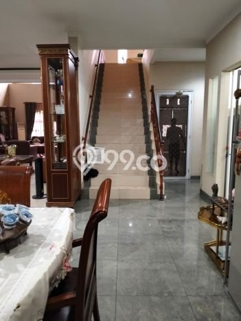 Hunian Mewah LB 700m2 Siap Pakai Desain Elegan di Kayu Putih, Jakarta Timur Hunian Mewah LB 700m2 Siap Pakai Desain Elegan di Kayu Putih, Jakarta Timur