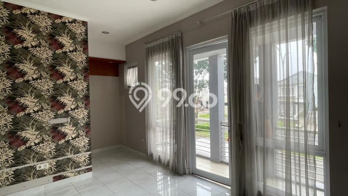 Rumah Elit Modern Tanpa Renovasi di Kota Wisata Bogor Rumah Elit Modern Tanpa Renovasi di Kota Wisata Bogor