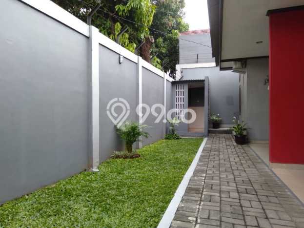 Rumah Elit Modern Tanpa Renovasi di Jati Asih Bekasi Rumah Elit Modern Tanpa Renovasi di Jati Asih Bekasi