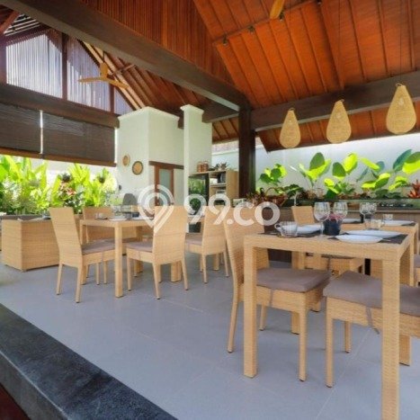 Hunian Terbaik! Vila Kawasan , Luas 813m2m², Lingkungan Asri dan aman Hunian Terbaik! Vila Kawasan , Luas 813m2m², Lingkungan Asri dan aman