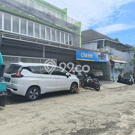 Kantor Dijual di Denpasar Utara LT 240m2, LB 240m2 Solusi Investasi Cerdas Kantor Dijual di Denpasar Utara LT 240m2, LB 240m2 Solusi Investasi Cerdas