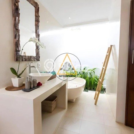 FOR SALE! Vila di Ubud, Area 200m2m², Lokasi Premium FOR SALE! Vila di Ubud, Area 200m2m², Lokasi Premium