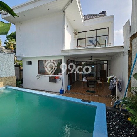 Vila di , Area 205m2m², Lingkungan Asri Vila di , Area 205m2m², Lingkungan Asri