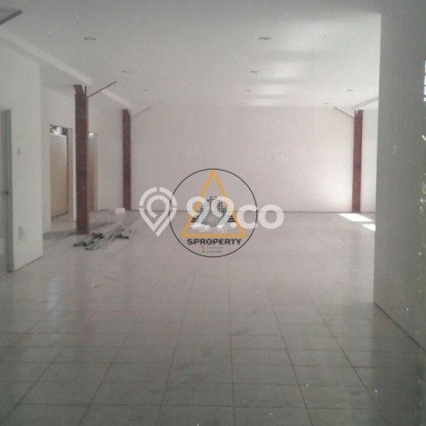 Gudang Bagus Dijual LB 700m2 Lokasi Strategis Badung Area Cocok untuk Bisnis Gudang Bagus Dijual LB 700m2 Lokasi Strategis Badung Area Cocok untuk Bisnis