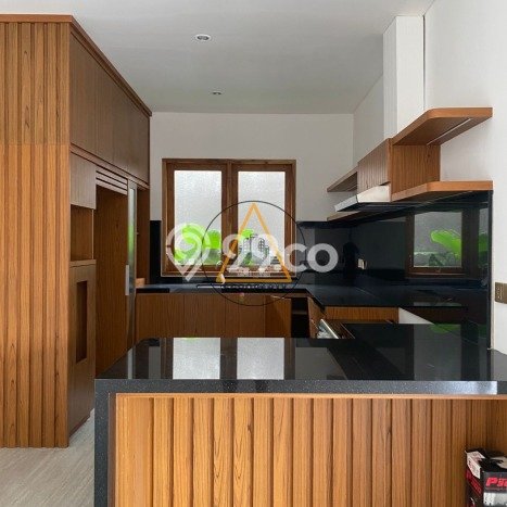 Vila Asri di , Luas 600m2m², View Indah sekitar Vila Asri di , Luas 600m2m², View Indah sekitar