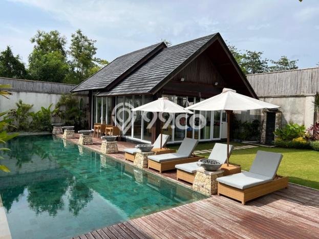 Peluang Langka! Vila Kawasan , Area 813m2m², Lokasi Strategis akses ke beragam fasilitas Peluang Langka! Vila Kawasan , Area 813m2m², Lokasi Strategis akses ke beragam fasilitas