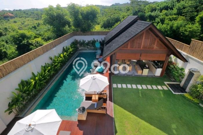 Peluang Langka! Vila Kawasan , Area 813m2m², Lokasi Strategis akses ke beragam fasilitas Peluang Langka! Vila Kawasan , Area 813m2m², Lokasi Strategis akses ke beragam fasilitas