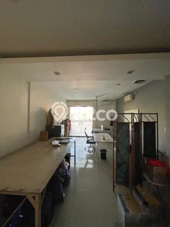 Vila Kawasan , Area 450m2m², Area Strategis Vila Kawasan , Area 450m2m², Area Strategis