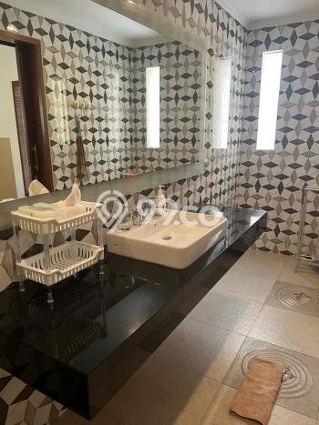 KESEMPATAN EMAS! Vila di , Area 1030m2m², Lokasi Elite dengan keamanan terjaga KESEMPATAN EMAS! Vila di , Area 1030m2m², Lokasi Elite dengan keamanan terjaga