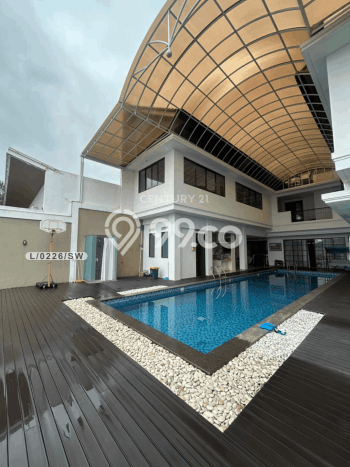 For Sale! Luxury House LT 773m2 Desain Elegan di Kota Baru Parahyangan For Sale! Luxury House LT 773m2 Desain Elegan di Kota Baru Parahyangan