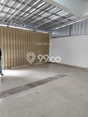 Disewakan Ruko komersial di Lengkong luas bangunan 300m2 Disewakan Ruko komersial di Lengkong luas bangunan 300m2