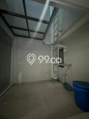 Ready to Use! Premium House LT 160m2 Desain Modern di Pakuwon City Ready to Use! Premium House LT 160m2 Desain Modern di Pakuwon City