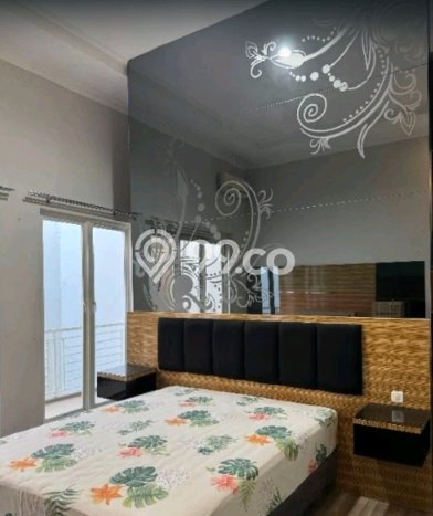 Hunian Elit LB 300m2 Siap Huni Desain Elegan di Galaxy, Surabaya Hunian Elit LB 300m2 Siap Huni Desain Elegan di Galaxy, Surabaya