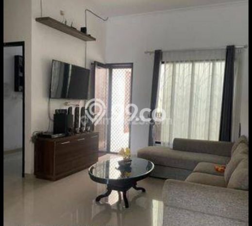 Rumah Elit Akses Strategis di Surabaya Full Furnished Rumah Elit Akses Strategis di Surabaya Full Furnished