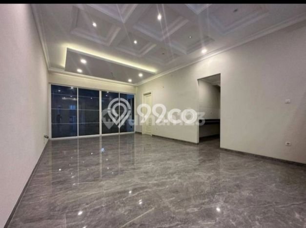 Hunian Mewah LB 225m2 Siap Huni Desain Elegan di Pakuwon City, Surabaya Hunian Mewah LB 225m2 Siap Huni Desain Elegan di Pakuwon City, Surabaya