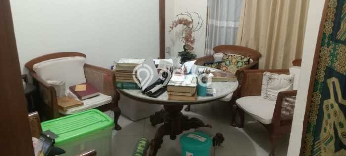 Rumah Eksklusif Siap Huni LT 716m2 di Rungkut, Surabaya Rumah Eksklusif Siap Huni LT 716m2 di Rungkut, Surabaya