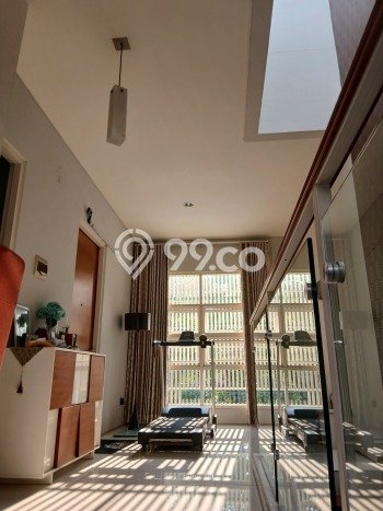 For Sale! Luxury House LT 135m2 Desain Elegan di Manyar For Sale! Luxury House LT 135m2 Desain Elegan di Manyar