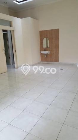Dijual Cepat Rumah Favorit Siap Huni LB 140m2 di Rungkut, Surabaya Dijual Cepat Rumah Favorit Siap Huni LB 140m2 di Rungkut, Surabaya