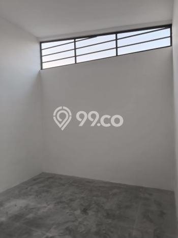 Rumah Luas Asri 6 KT Siap Huni di Nginden Surabaya Rumah Luas Asri 6 KT Siap Huni di Nginden Surabaya