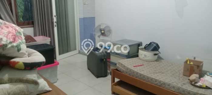 Rumah Eksklusif Siap Huni LT 716m2 di Rungkut, Surabaya Rumah Eksklusif Siap Huni LT 716m2 di Rungkut, Surabaya
