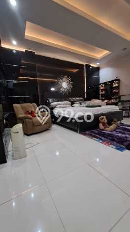 Hunian Mewah LB 500m2 Siap Huni Desain Elegan di kertajaya, Surabaya Hunian Mewah LB 500m2 Siap Huni Desain Elegan di kertajaya, Surabaya