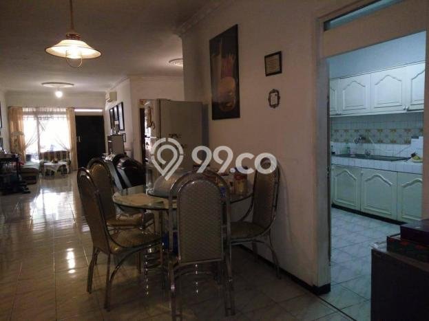 Jual Rumah Luas Elegan Dengan View Eksklusif di kertajaya, Surabaya Jual Rumah Luas Elegan Dengan View Eksklusif di kertajaya, Surabaya