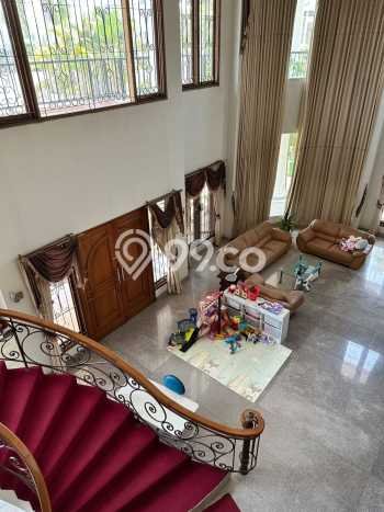 Rumah Elit LB 372m2 Siap Huni Desain Elegan di Galaxy Bumi Permai, Surabaya Rumah Elit LB 372m2 Siap Huni Desain Elegan di Galaxy Bumi Permai, Surabaya