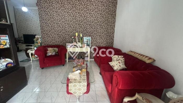 Best Deal Hunian Mewah Ideal dan Luas di Rungkut, Surabaya Best Deal Hunian Mewah Ideal dan Luas di Rungkut, Surabaya