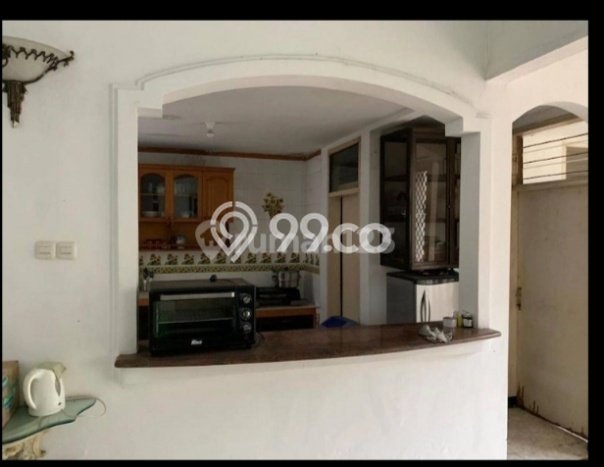 Dijual Rumah Premium dengan Fasilitas Sekitar Komplit di Tenggilis Mejoyo, Surabaya Dijual Rumah Premium dengan Fasilitas Sekitar Komplit di Tenggilis Mejoyo, Surabaya