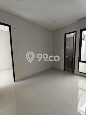 Rumah Mewah LB 300m2 Siap Pakai Desain Elegan di Semolowaru, Surabaya Rumah Mewah LB 300m2 Siap Pakai Desain Elegan di Semolowaru, Surabaya