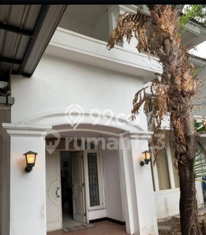 Dijual Rumah Premium dengan Fasilitas Sekitar Komplit di Tenggilis Mejoyo, Surabaya Dijual Rumah Premium dengan Fasilitas Sekitar Komplit di Tenggilis Mejoyo, Surabaya