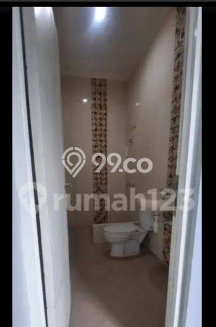 Rumah Elit Modern Tanpa Renovasi di Jemursari Surabaya Rumah Elit Modern Tanpa Renovasi di Jemursari Surabaya